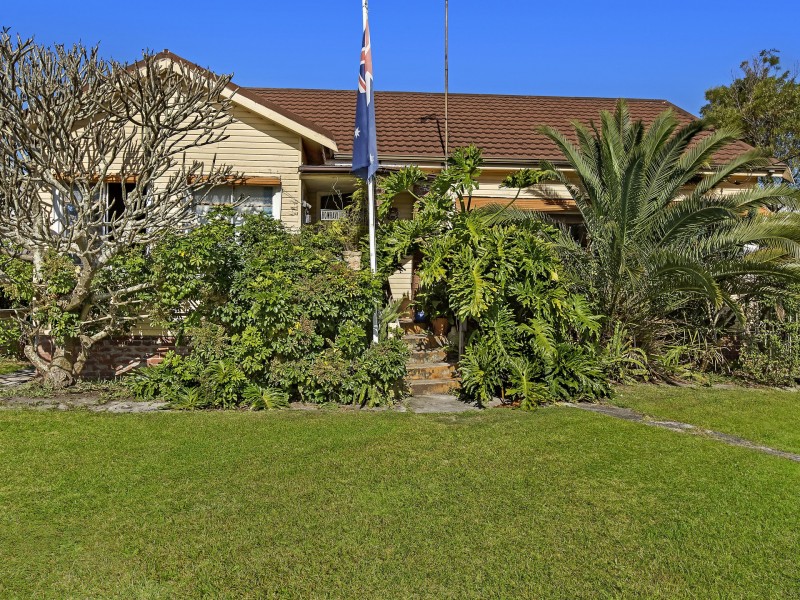 44 Ocean View Drive, Wamberal NSW 2260