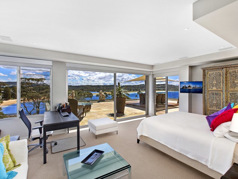 4/15 Cliff Avenue, Avoca Beach NSW 2251