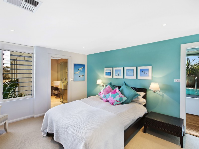 4/15 Cliff Avenue, Avoca Beach NSW 2251