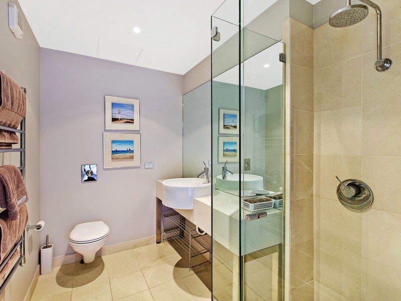 4/15 Cliff Avenue, Avoca Beach NSW 2251