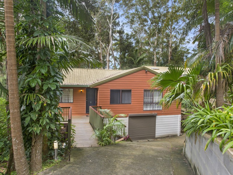 6 Nalkari Avenue, Wyoming NSW 2250