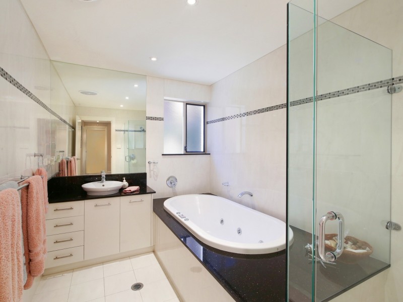 2/19 Grosvenor Road, Terrigal NSW 2260