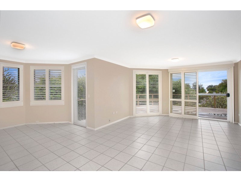 2/2 Wiles Avenue, Wamberal NSW 2260