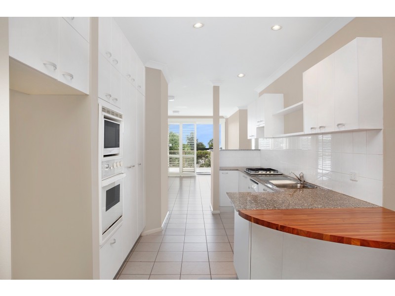 2/2 Wiles Avenue, Wamberal NSW 2260