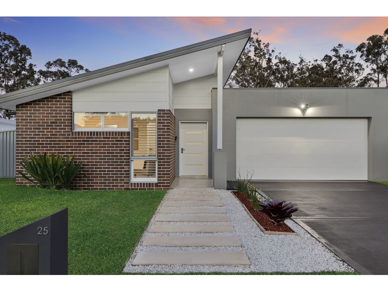 25 Milpera Road, Green Point NSW 2251