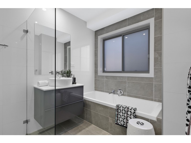 25 Milpera Road, Green Point NSW 2251