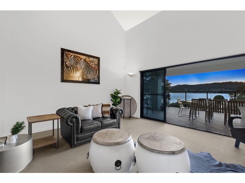 7 Harrison Street, Point Frederick NSW 2250