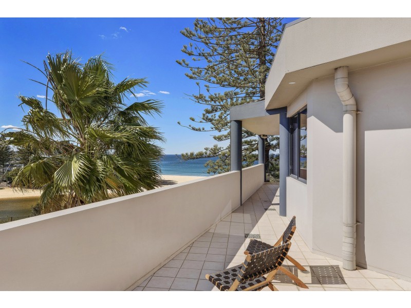 2/1 Ena Street, Terrigal NSW 2260
