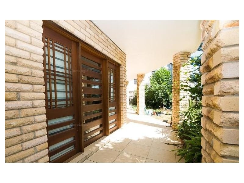19 Henrys Road, Forresters Beach NSW 2260
