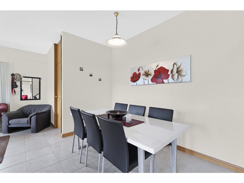 1/50 Riviera Avenue, Terrigal NSW 2260