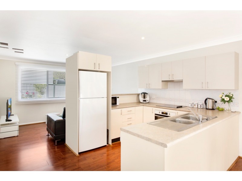 2/22 Melbourne Street, East Gosford NSW 2250