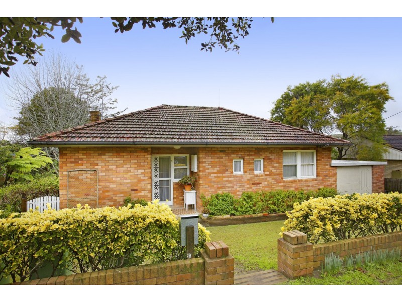 8 Holmes Road, Terrigal NSW 2260