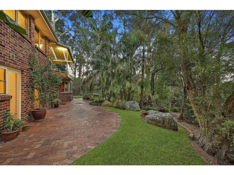 11 Cornwall Close, Terrigal NSW 2260