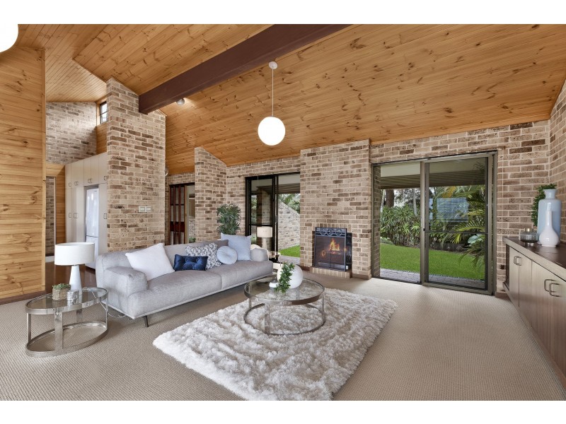 10 Tramway Road, North Avoca NSW 2260