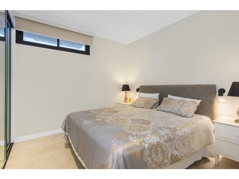 2/10 Pine Tree Lane, Terrigal NSW 2260