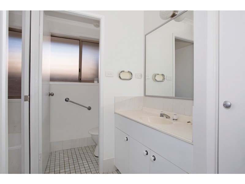 1/83 Willoughby Road, Terrigal NSW 2260