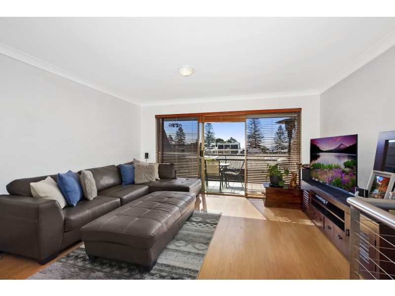 1/10 Church Street, Terrigal NSW 2260