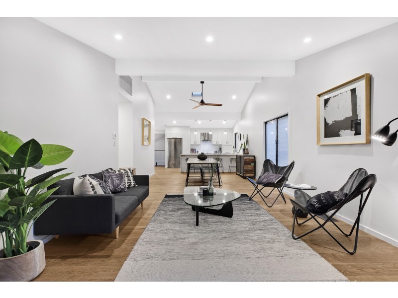 19 Raymond Terrace, Terrigal NSW 2260