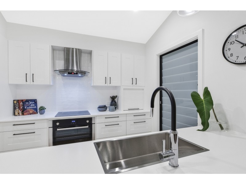 19 Raymond Terrace, Terrigal NSW 2260