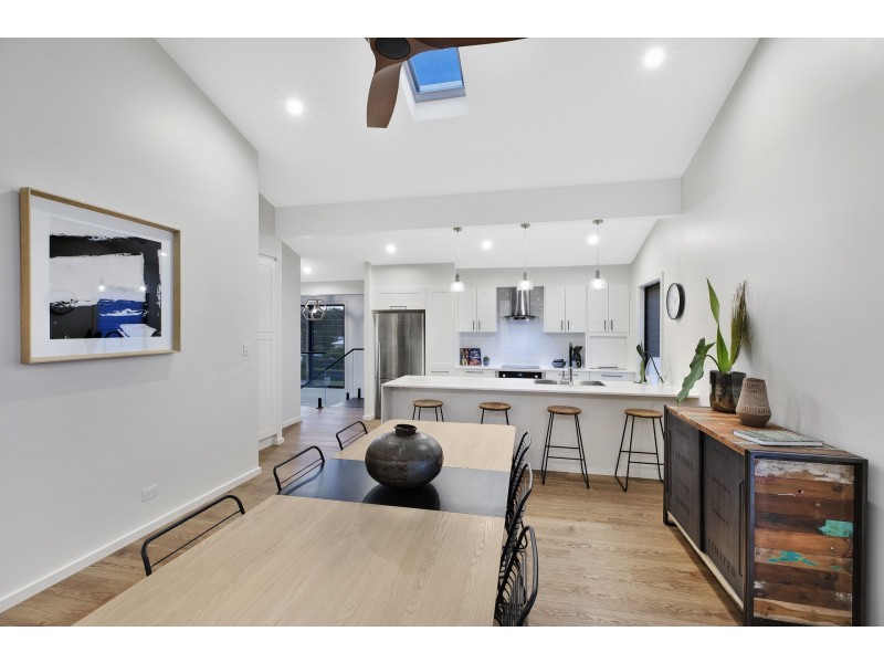 19 Raymond Terrace, Terrigal NSW 2260