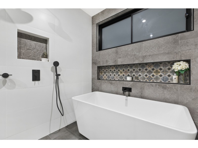 19 Raymond Terrace, Terrigal NSW 2260