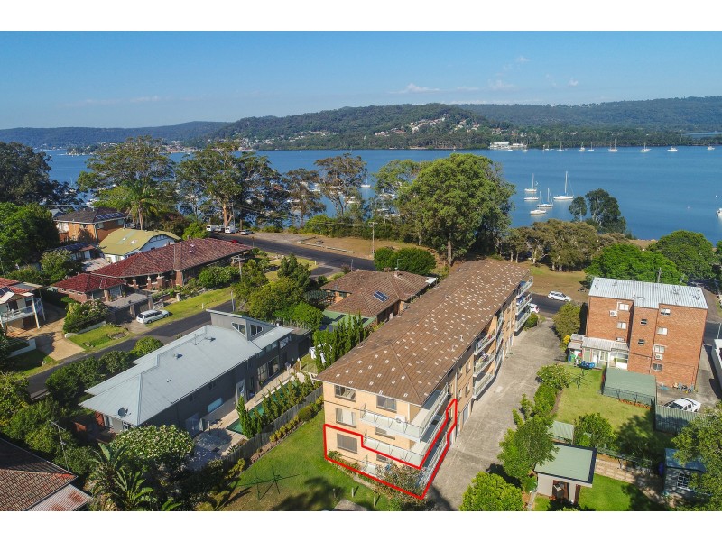 8/13 Masons Parade, Point Frederick NSW 2250