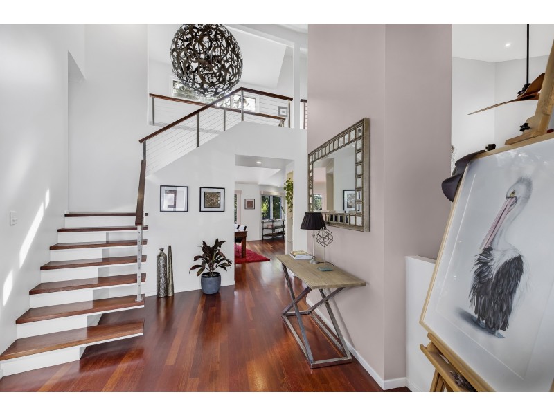 1 Riviera Avenue, Terrigal NSW 2260