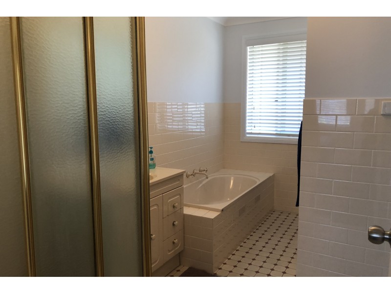 3/2 Lorikeet Street, Terrigal NSW 2260
