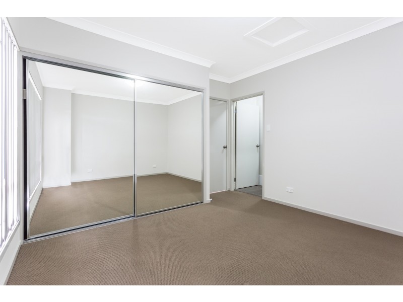 2/13 Jennie Cox Close, Erina NSW 2250