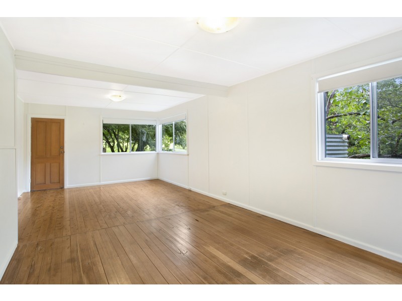 1/283 Oak Road, Matcham NSW 2250