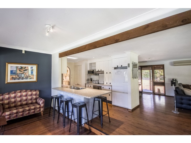 13 Portsmouth Road, Erina NSW 2250