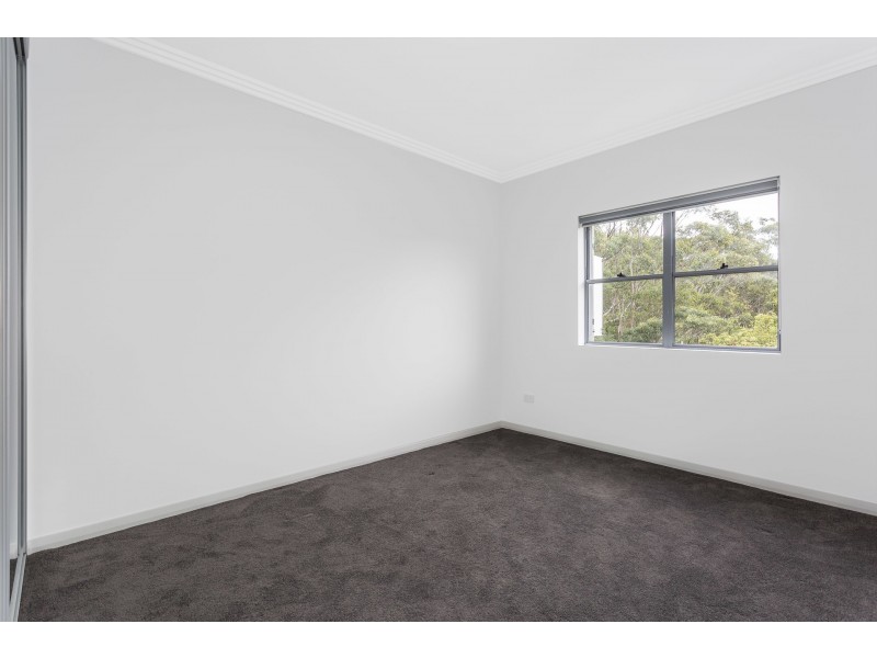 32/71 Faunce Street, Gosford NSW 2250