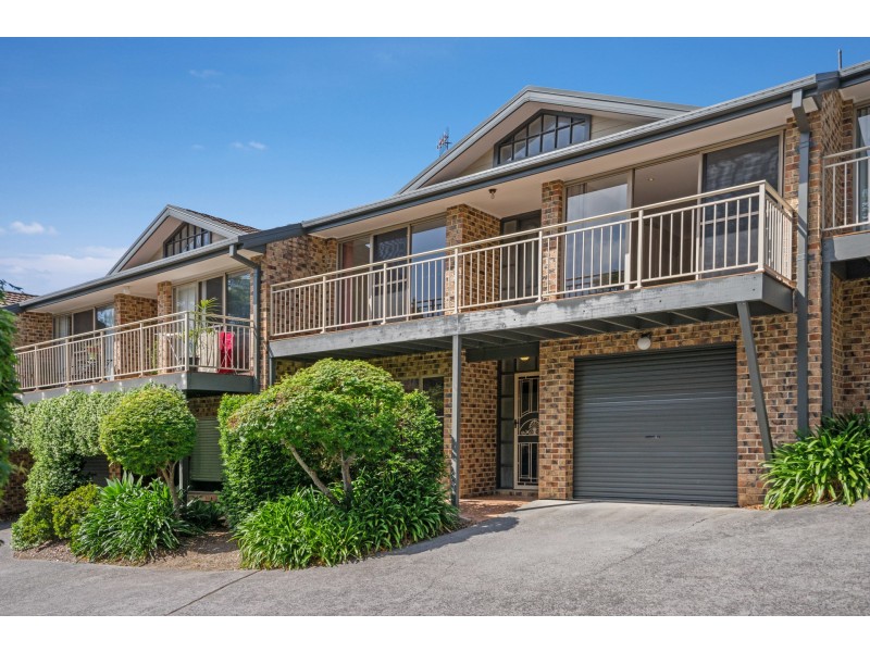 2/8-10 Maralinga Road, Terrigal NSW 2260