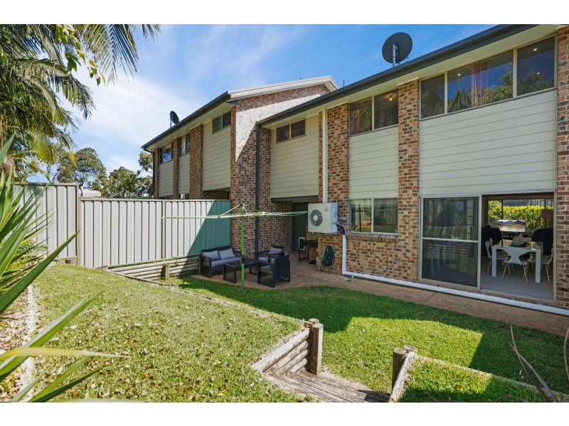 2/8-10 Maralinga Road, Terrigal NSW 2260