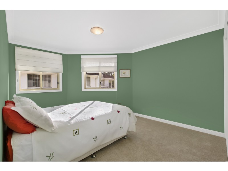 2/204 Terrigal Drive, Terrigal NSW 2260