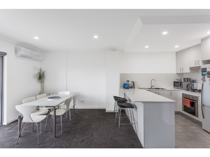 14/71 Faunce Street, Gosford NSW 2250