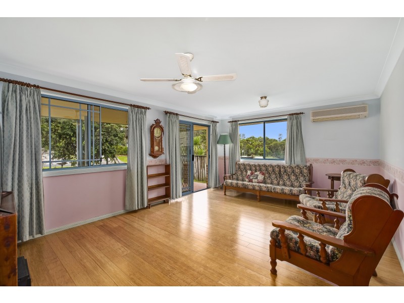 1/49 Tall Timbers Road, Wamberal NSW 2260