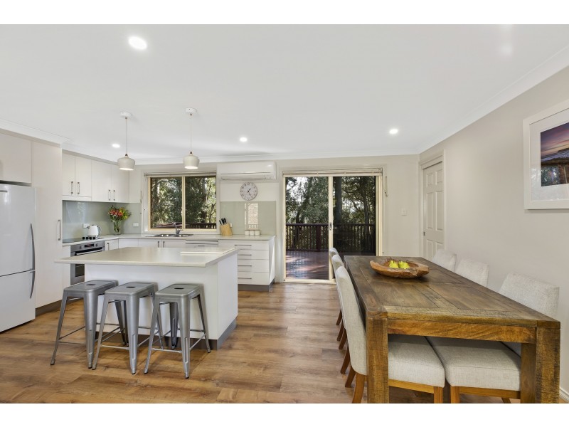 2/25 Charles Kay Drive, Terrigal NSW 2260