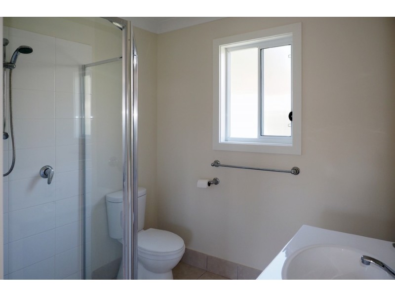 9A McGrath Close, Lisarow NSW 2250