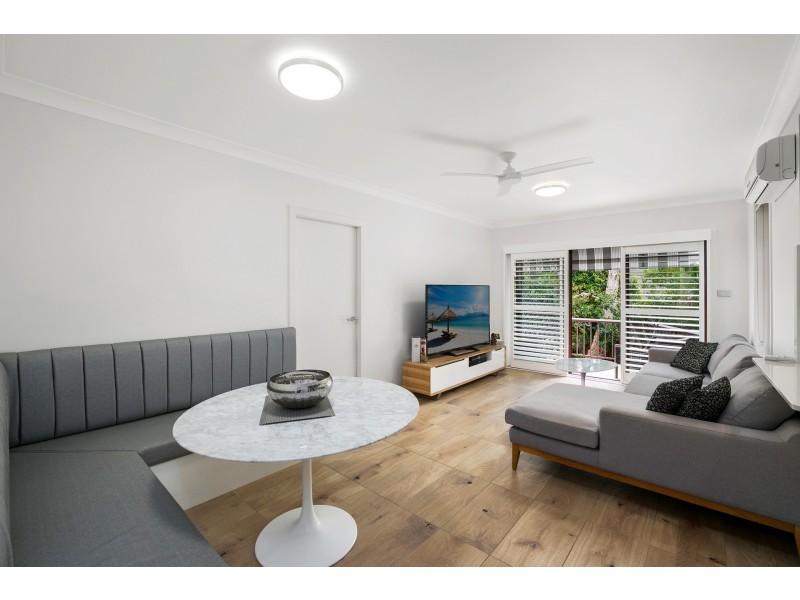 6/4 Maroomba Road, Terrigal NSW 2260