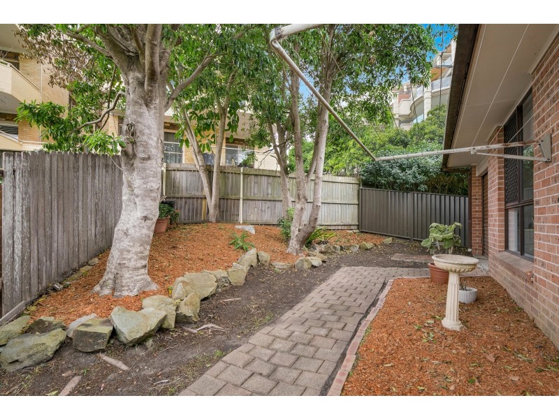6/4 Maroomba Road, Terrigal NSW 2260
