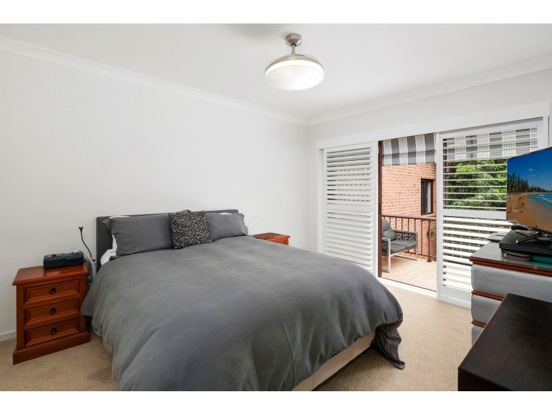 6/4 Maroomba Road, Terrigal NSW 2260