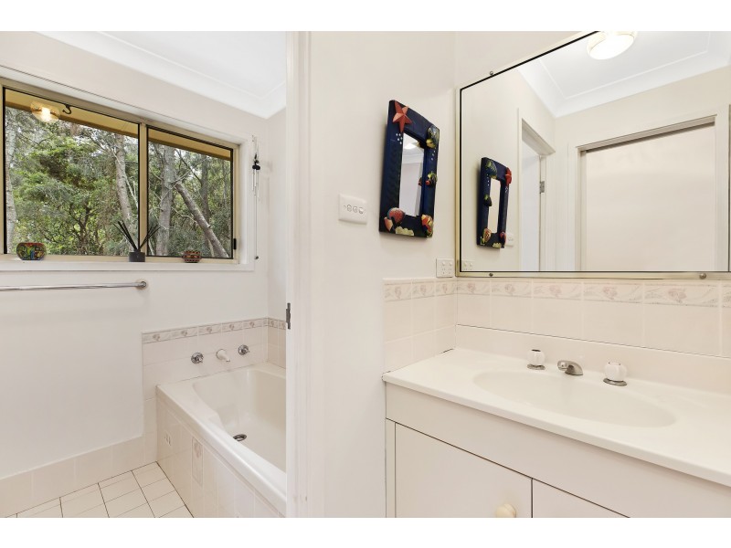 2/100a Willoughby Road, Terrigal NSW 2260