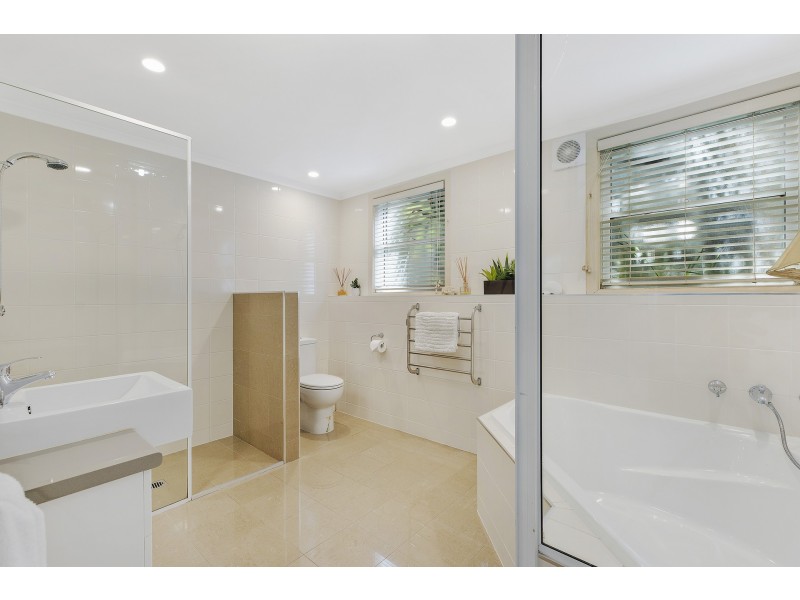 57 Ocean View Drive, Wamberal NSW 2260