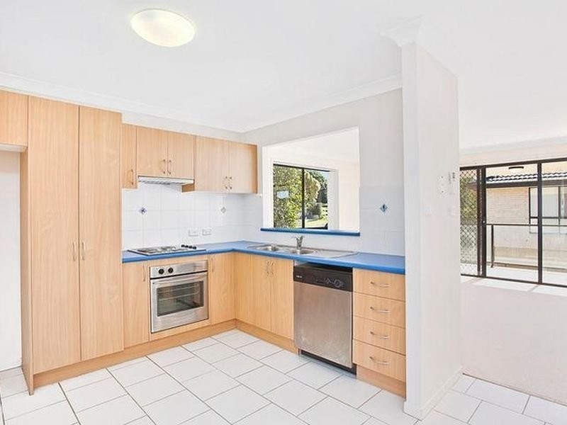 10/207 Gertrude Street, Gosford NSW 2250