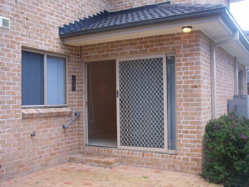 2/10-12 Henley Avenue, Terrigal NSW 2260