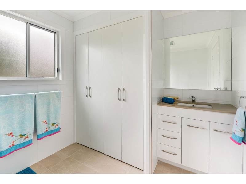 32A Lucinda Avenue, Wamberal NSW 2260