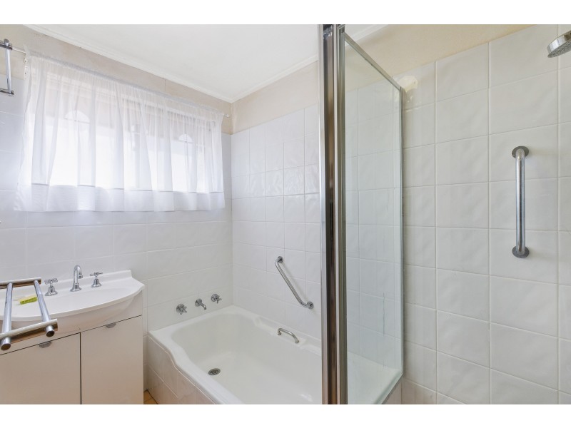 2/24 Terrigal Esplanade, Terrigal NSW 2260