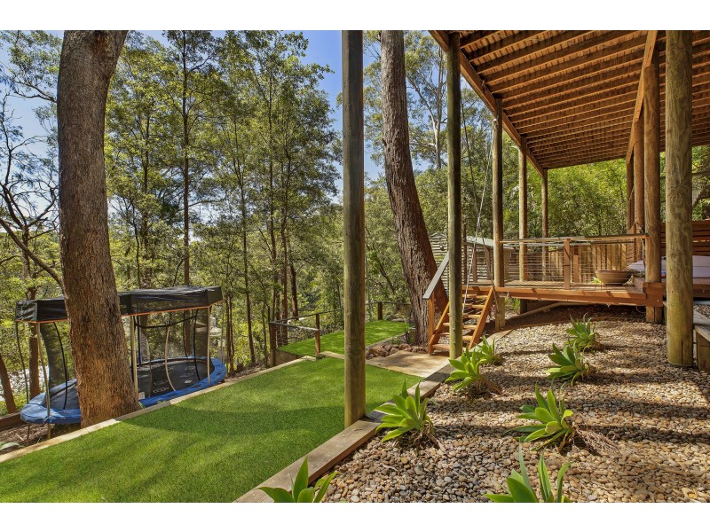 13 Surf Rider Avenue, North Avoca NSW 2260