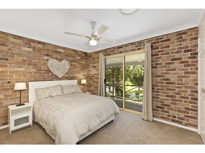 5 Currawong Road, Wamberal NSW 2260